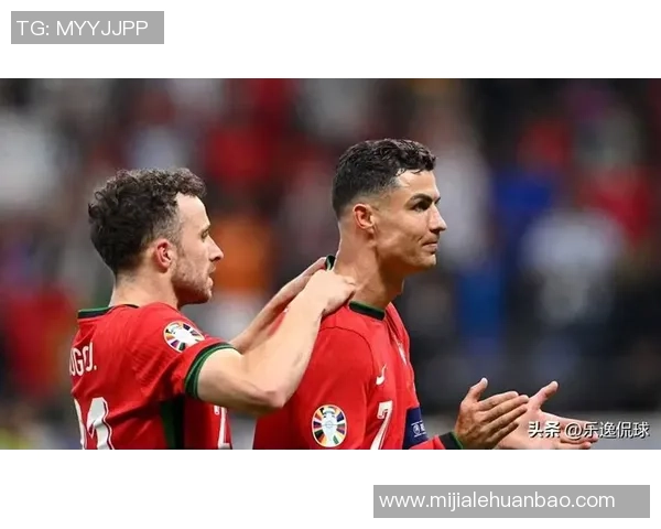 足球球星与化妆师的职业特点与人生轨迹差异解析